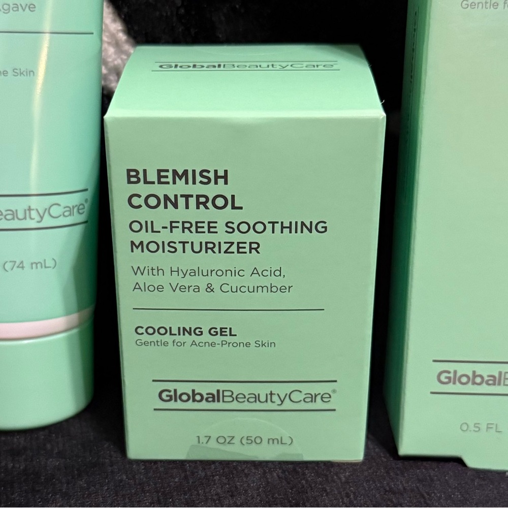 4 Piece Blemish Control Skincare Set - Picture 5 of 6